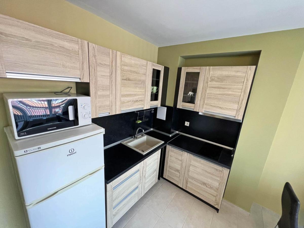 Valemar Apartments Поморие Экстерьер фото