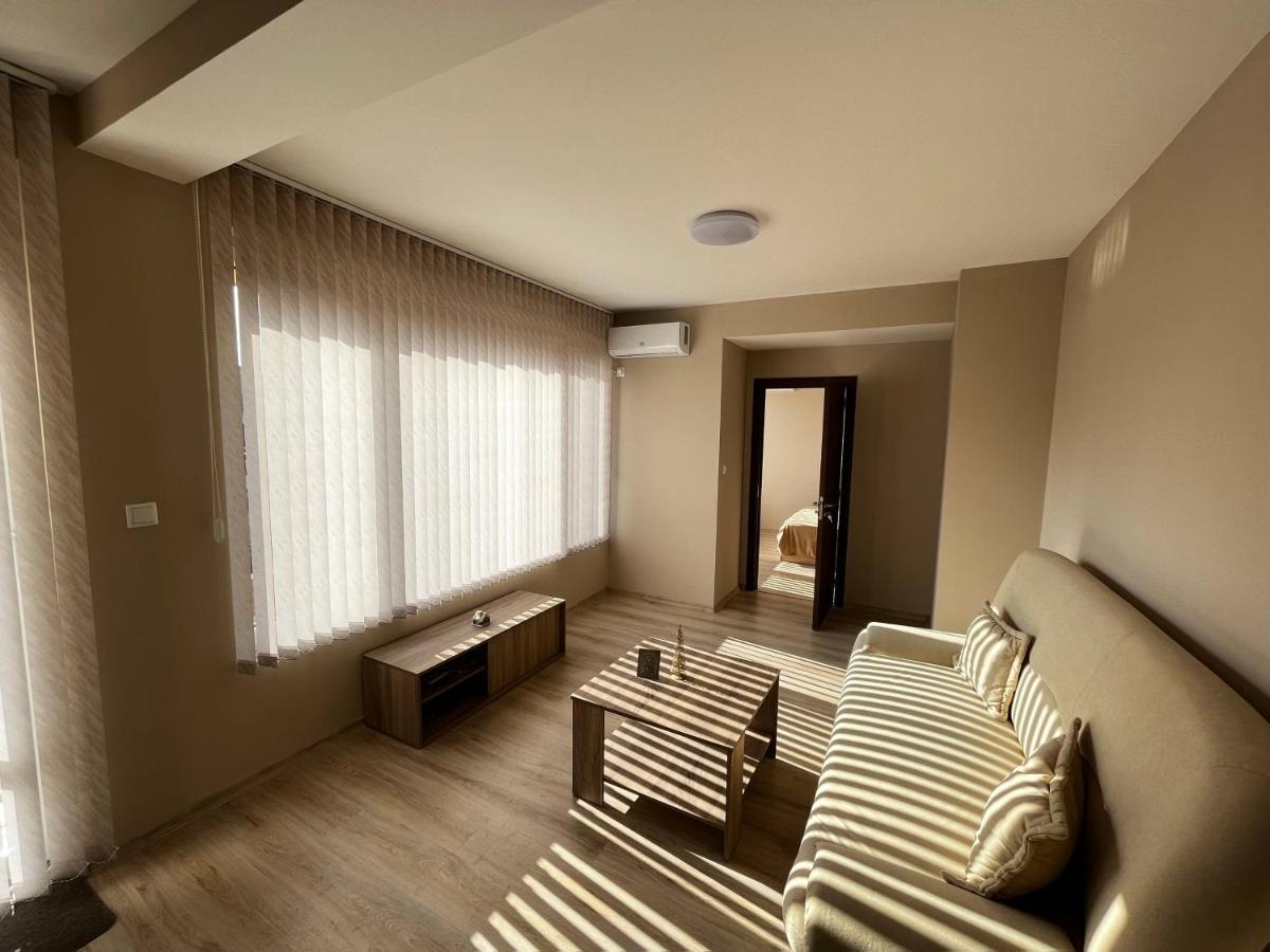 Valemar Apartments Поморие Экстерьер фото